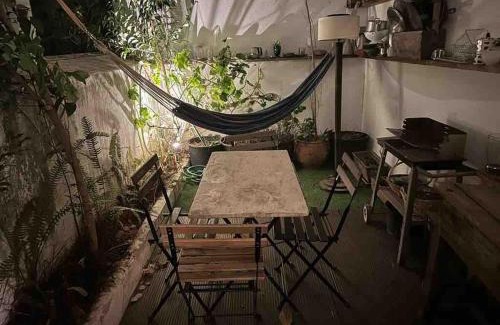 Lisbon Old Town Apartamento | Charming Studio in the City Center - With Terrace