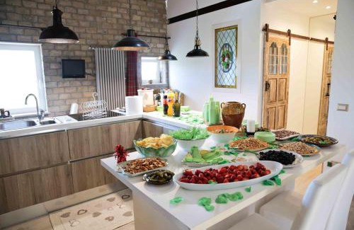 Vignanello Apartamento | Charming Studio in Vignanello with Private Balcony - 130 sq m