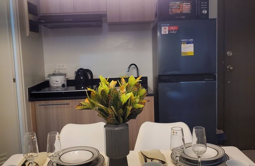 Puerto Princesa City Centre Apartamento | Charming studio in brilliant Puerto Princesa with WiFi, AC
