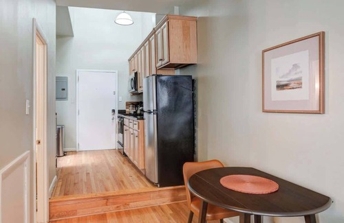Center City East Apartamento | Charming Studio w/King Bed in Washington Square