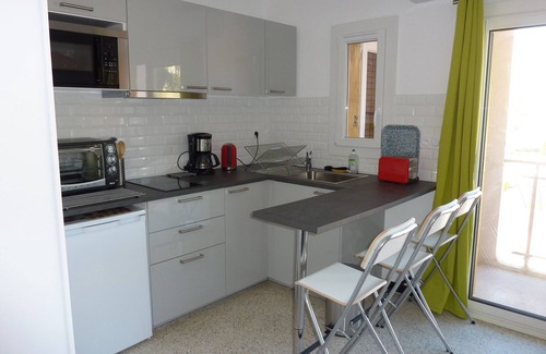 Bandol Apartamento | Encantador estudio con balcón, céntrico pero TRANQUILO