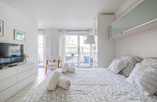 Les Baumettes Apartamento | Charming Studio with pool & balcony -Heart of Nice