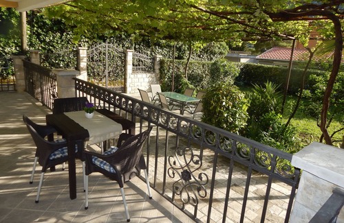 Kotor Apartamento | Estudio encantador con dormitorio independiente