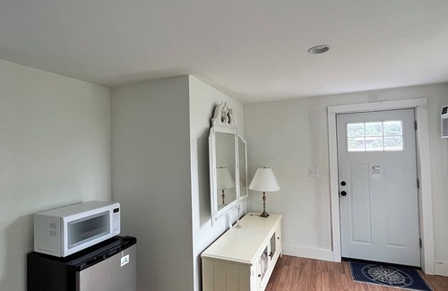 Katama Apartamento | Charming studio with AC and WiFi in enjoyable Edgartown