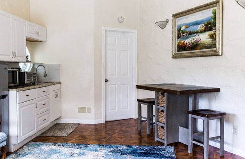 Los Gatos Apartamento | Charming studio with Access to the SPA