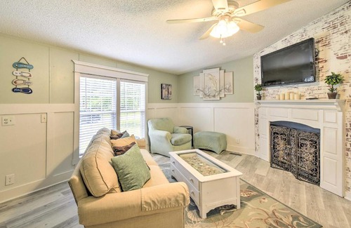 Supply Casa | Charming Supply Home Less Than 2 Mi to Holden Beach!