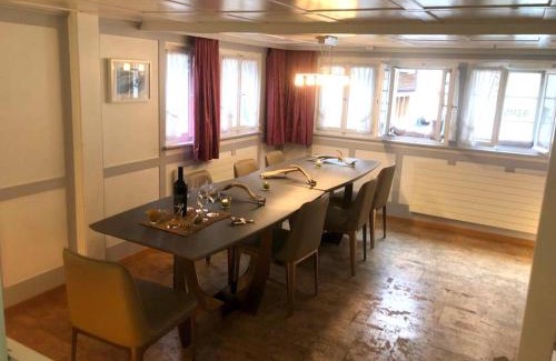 Andermatt Apartamento | Charming Swiss Chalet Andermatt