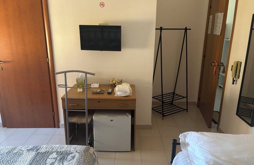Francavilla al Mare Casa | Charming townhome in lovely Francavilla al mare with AC, WiFi