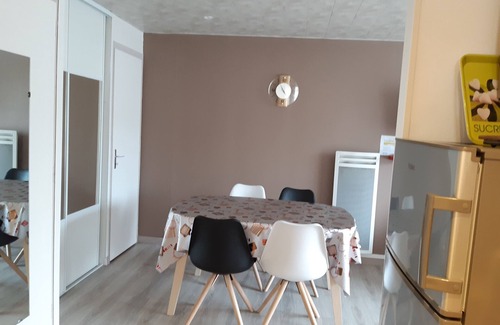Argeles Gazost Apartamento | Encanto T2 - RDC - 2-4 pers. - Pequeña residencia tranquila - Argelès Gazost