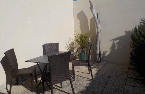 Vaux-sur-Mer Condominio | Encantadora casa T2 en un condominio tranquilo cerca de las playas.