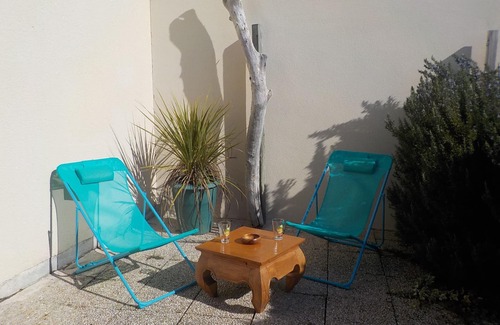 Vaux-sur-Mer Condominio | Encantadora casa T2 en un condominio tranquilo cerca de las playas.