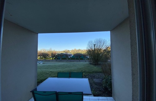 La Roche-Posay Apartamento | Encantador T2 con terraza cerca de Thermes du Connétable, Wi-Fi, lavavajillas