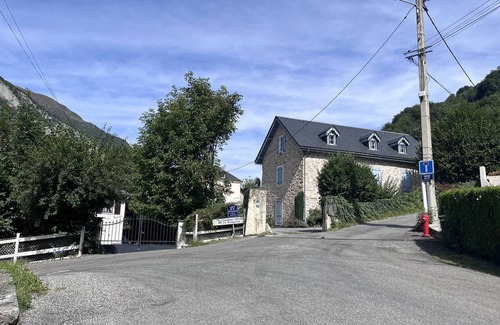 Cauterets Apartamento | Encantador T3 en Cauterets con aparcamiento, cerca de telecabinas