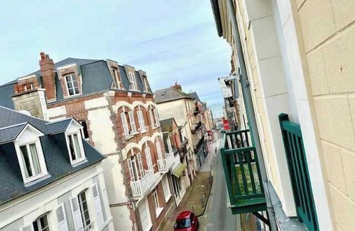 Villers-sur-Mer Apartamento | Charming T3 on the seafront