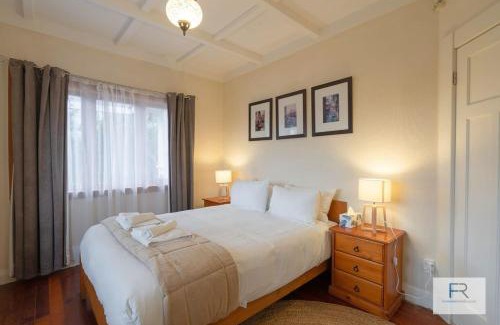 Takapuna Casa | Charming Takapuna Residence