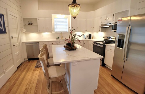Liberty Hill Casa | Charming Three Bedroom Home In Liberty Hill