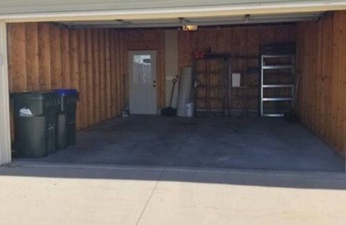 Mann Casa | Charming Townhouse Near Downtown Iowa City