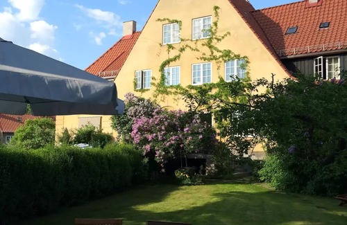 Gaustad Casa | Charming townhouse with large private garden, in central Oslo