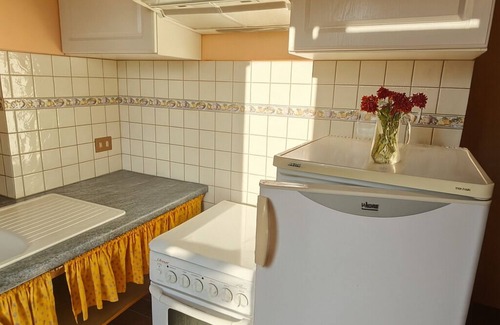 Ameno Cabaña | Charming traditional Ameno cottage with private garden, balcony & AC