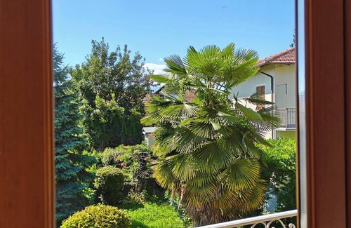 Ameno Cabaña | Charming traditional Ameno cottage with private garden, balcony & AC