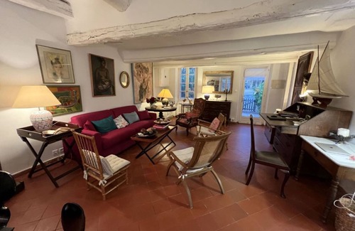 Porquerolles Casa | En el pueblo, 95 m2, aire acondicionado reversible, 8 personas, terrazas, barbacoa en el jardín