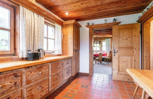 Kirchberg in Tirol Chalet De Esquí | Charming Tyrolean chalet, 100m to the ski bus