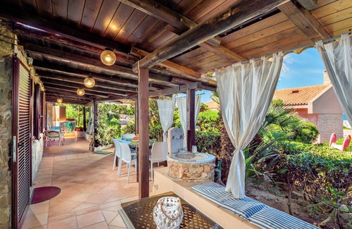 Santa Reparata Villa | Encantadora villa con vistas al mar, Wi-Fi, jardín y terraza