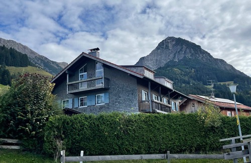 Oberstdorf Casa | Charming vacation home Oberstdorf/Allgäu 4 bedrooms - max. 8 persons