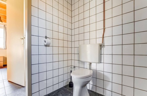 Lage Zwaluwe Casa | Encantadora casa de vacaciones con terraza cerca del Parque Nacional "De Biesbosch"