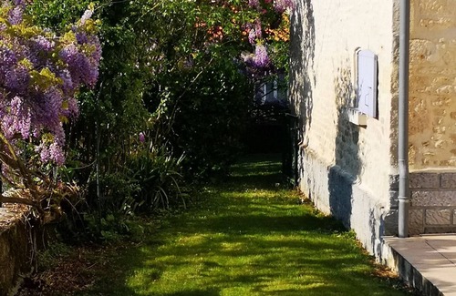 Nalliers Casa | Casa rural con encanto con piscina climatizada en el sur de Vendée