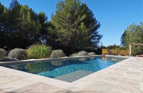 Bandol Villa | Encantadora villa de 7 habitaciones con piscina
