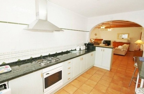 Orba Villa | Villa encantadora en Orba con piscina privada y aire acondicionado para 6 personas