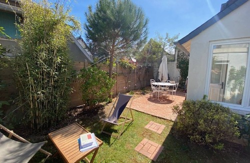 Villers-sur-Mer Casa | Villa encantadora cerca de la playa con jardín y WiFi