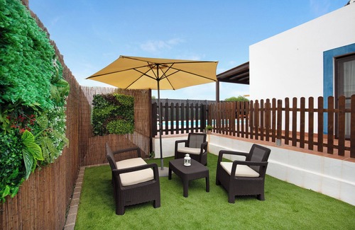 Villaverde Villa | Encantadora villa "Susana" con vistas a la montaña, jardín, terraza y piscina