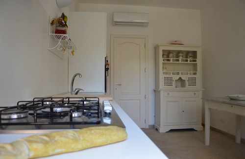Palermo Villa | Encantadora villa con piscina en Mondello, el lujo, el confort, relajación, playa y tenis!