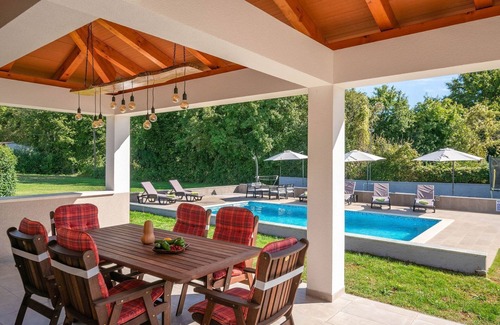 Prodol Casa | Encantadora villa con piscina privada, camas de sol