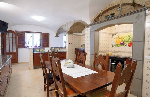 Boliqueime Apartamento | Charming Villa with Pool in the Heart of Nature