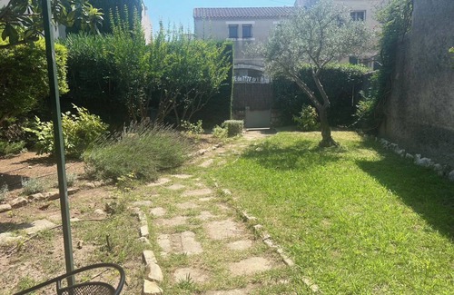 Fontvieille Casa | Charming village house at the foot of the Alpilles mountains
