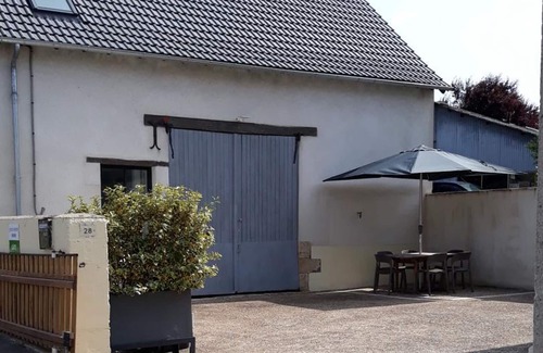 Sambin Cabaña | Encantadora casa rural en viñedo, cerca de castillos, con terraza y todas las comodidades modernas