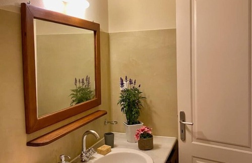 Vourkari Casa | Charming Vourkari Stone Home 3 - Minutes from Port