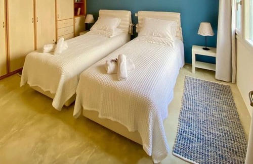 Vourkari Casa | Charming Vourkari Stone Home 3 - Minutes from Port
