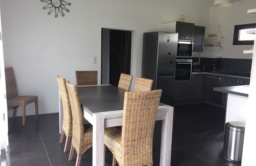 Saint-Michel-Escalus Casa | CASA DE MADERA CON ENCANTO EN UN NIVEL