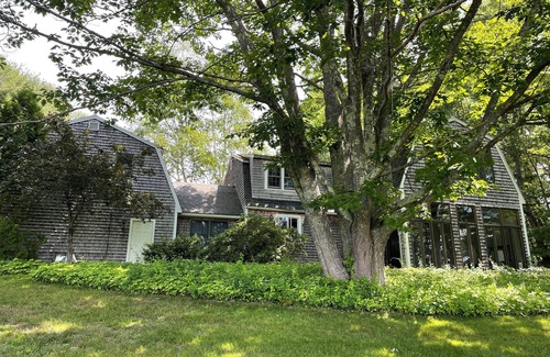 Kennebunk Casa | Charming waterfront Cottage, explore, relax and enjoy the Maine Coast