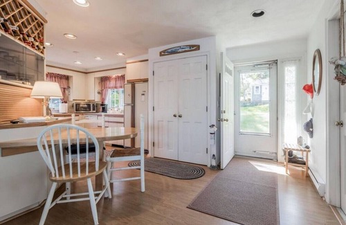 Southport Cabaña | Charming Waterfront Cottage with Private Dock