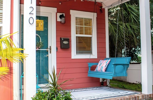 Wilmington Cabaña | Charming Wilmington Getaway in the Heart of the Historic District