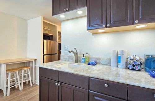 Diamond Head - Kapahulu - St. Louis Apartamento | Charming10th Floor Cozy Studio w/Parking