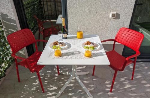 Dugis Apartamento | Charmy Studio Tamara