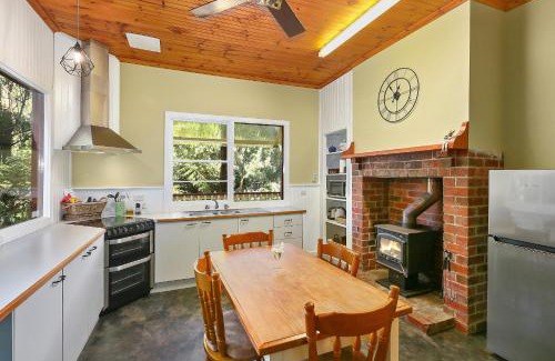 Warburton Cama Y Desayuno | Charnwood Cottages in Warburton