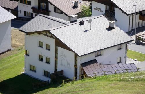 Ravaisch Apartamento | Chasa Adriana