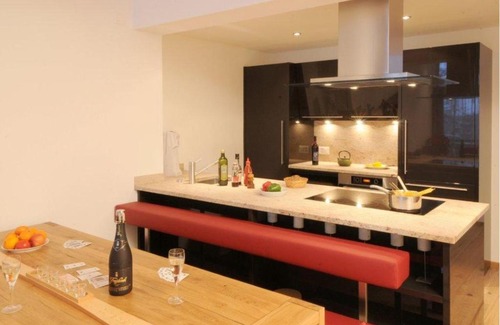 Ravaisch Apartamento | Chasa Seraina